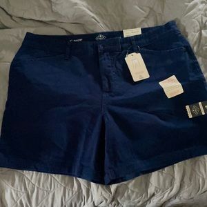 St John’s Bay “5 shorts NWT